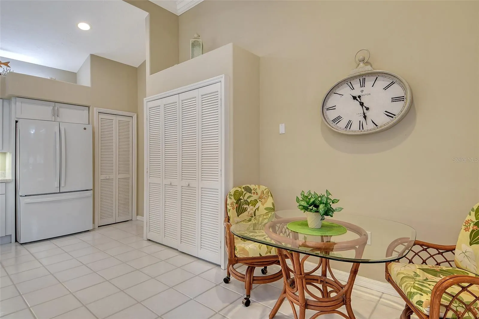 3770 AMAPOLA LN
