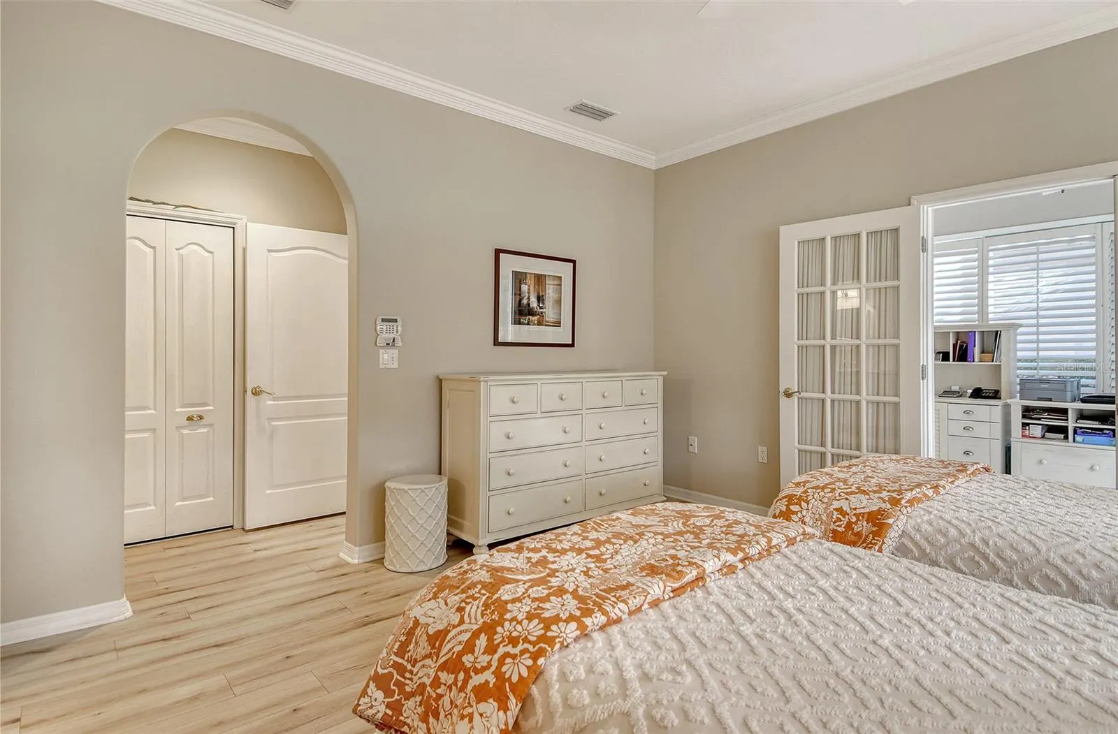 3770 AMAPOLA LN