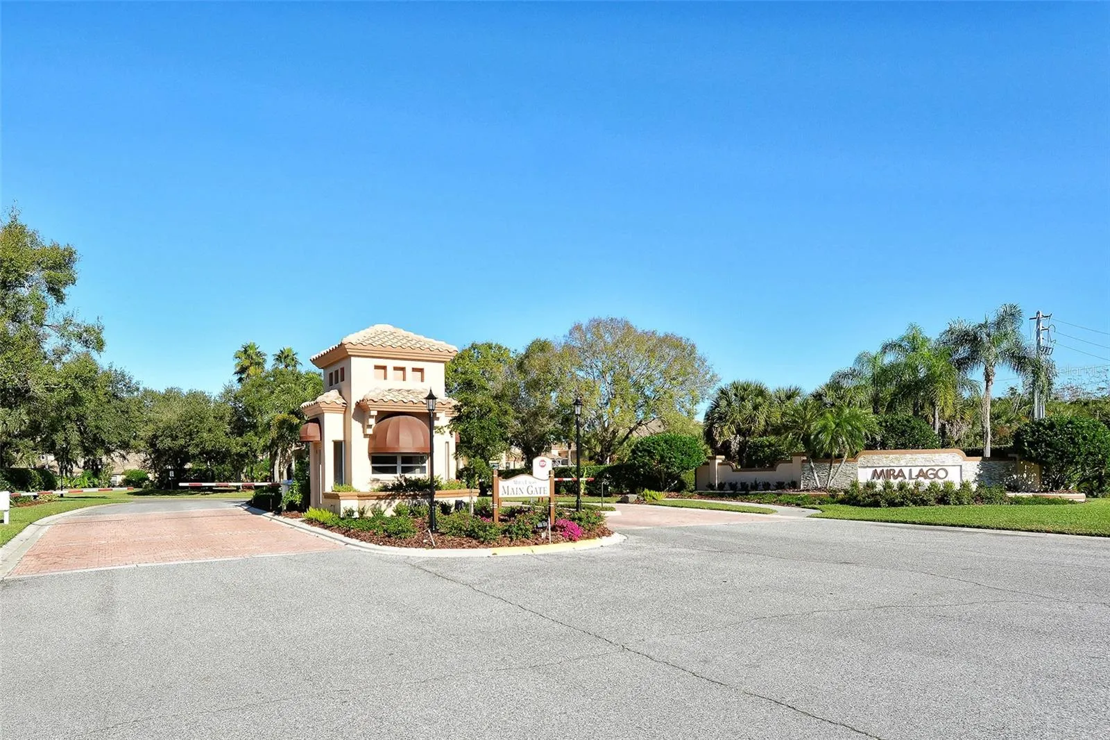3770 AMAPOLA LN