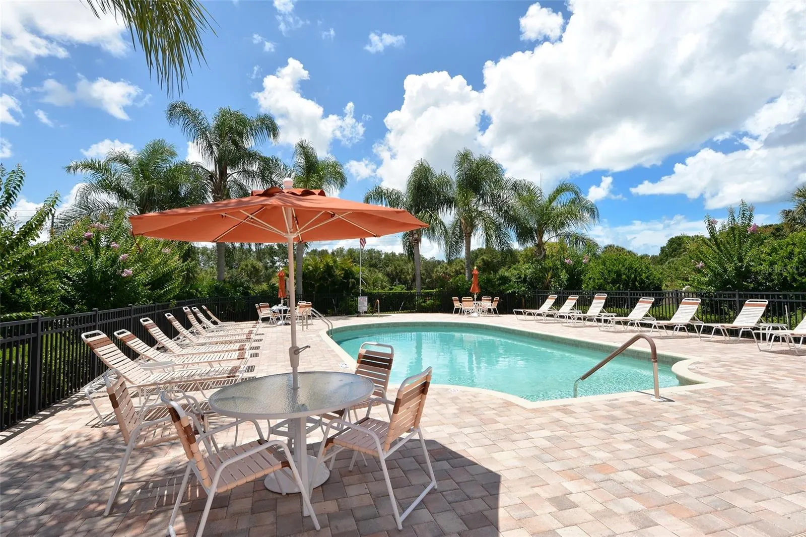 3770 AMAPOLA LN