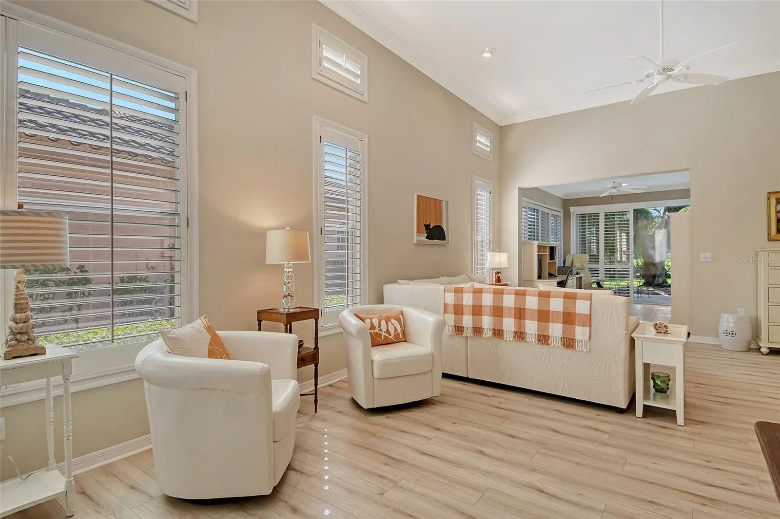 3770 AMAPOLA LN