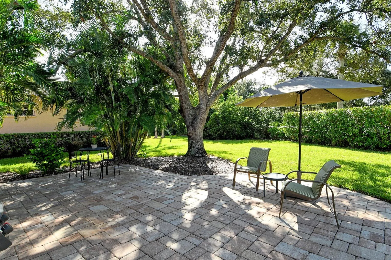 3770 AMAPOLA LN