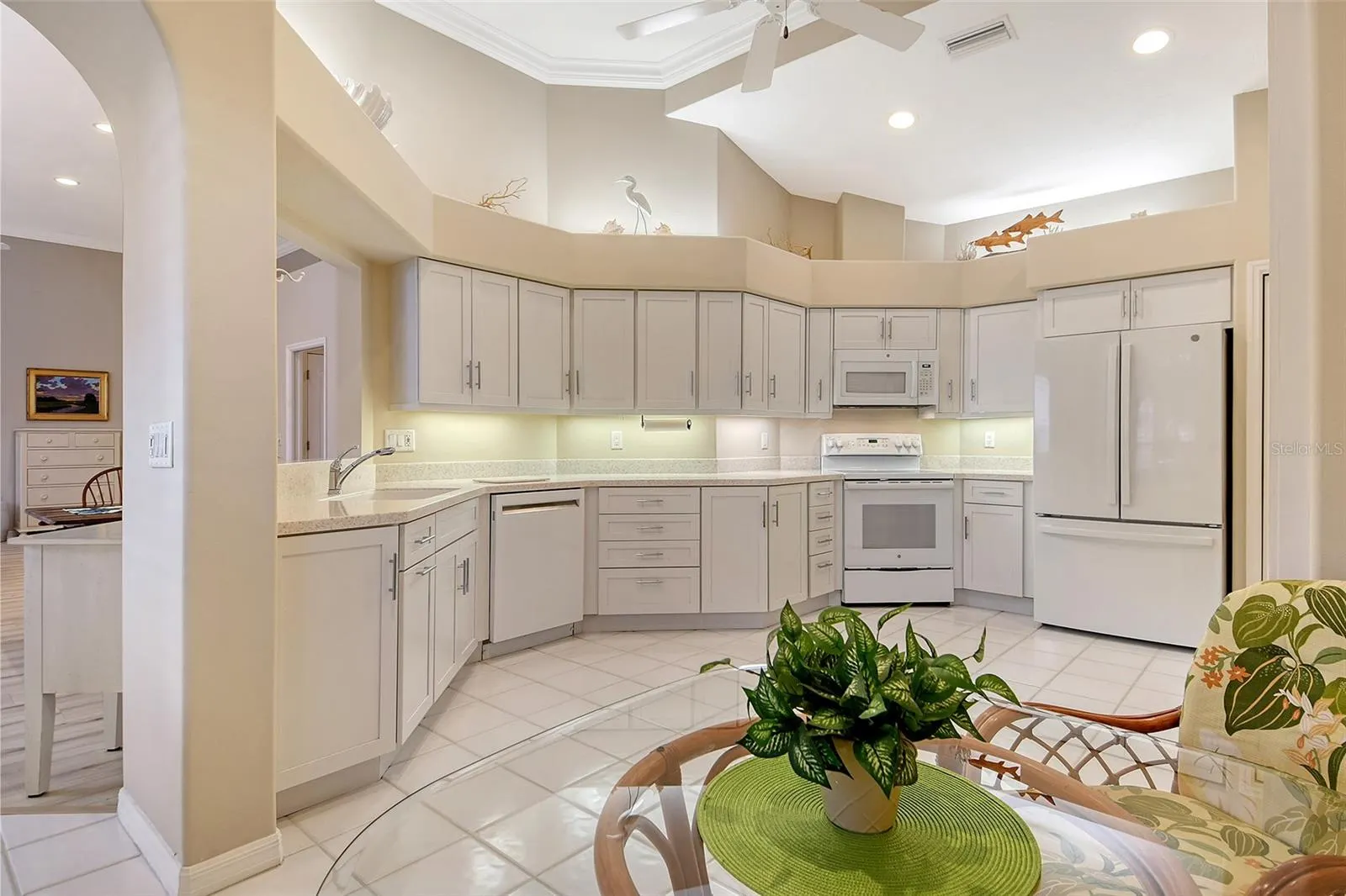 3770 AMAPOLA LN