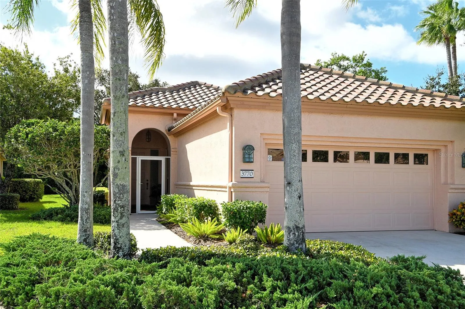3770 AMAPOLA LN