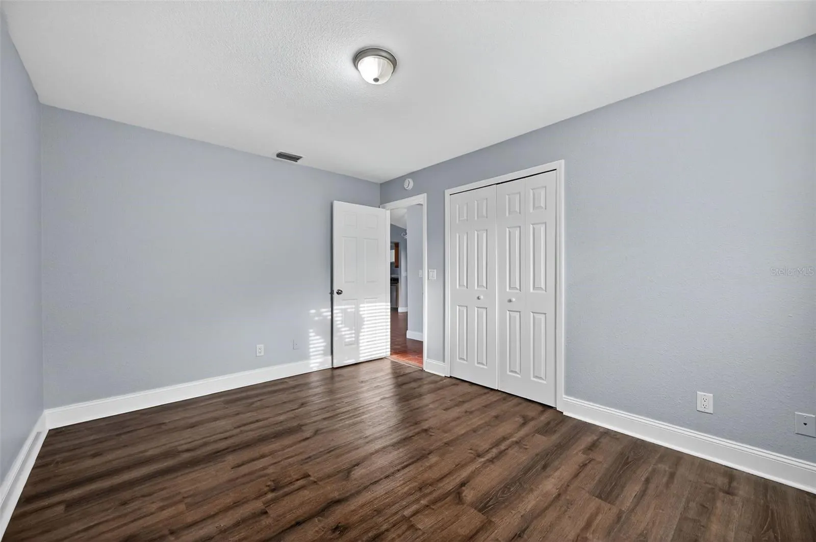 403 SE 20TH ST