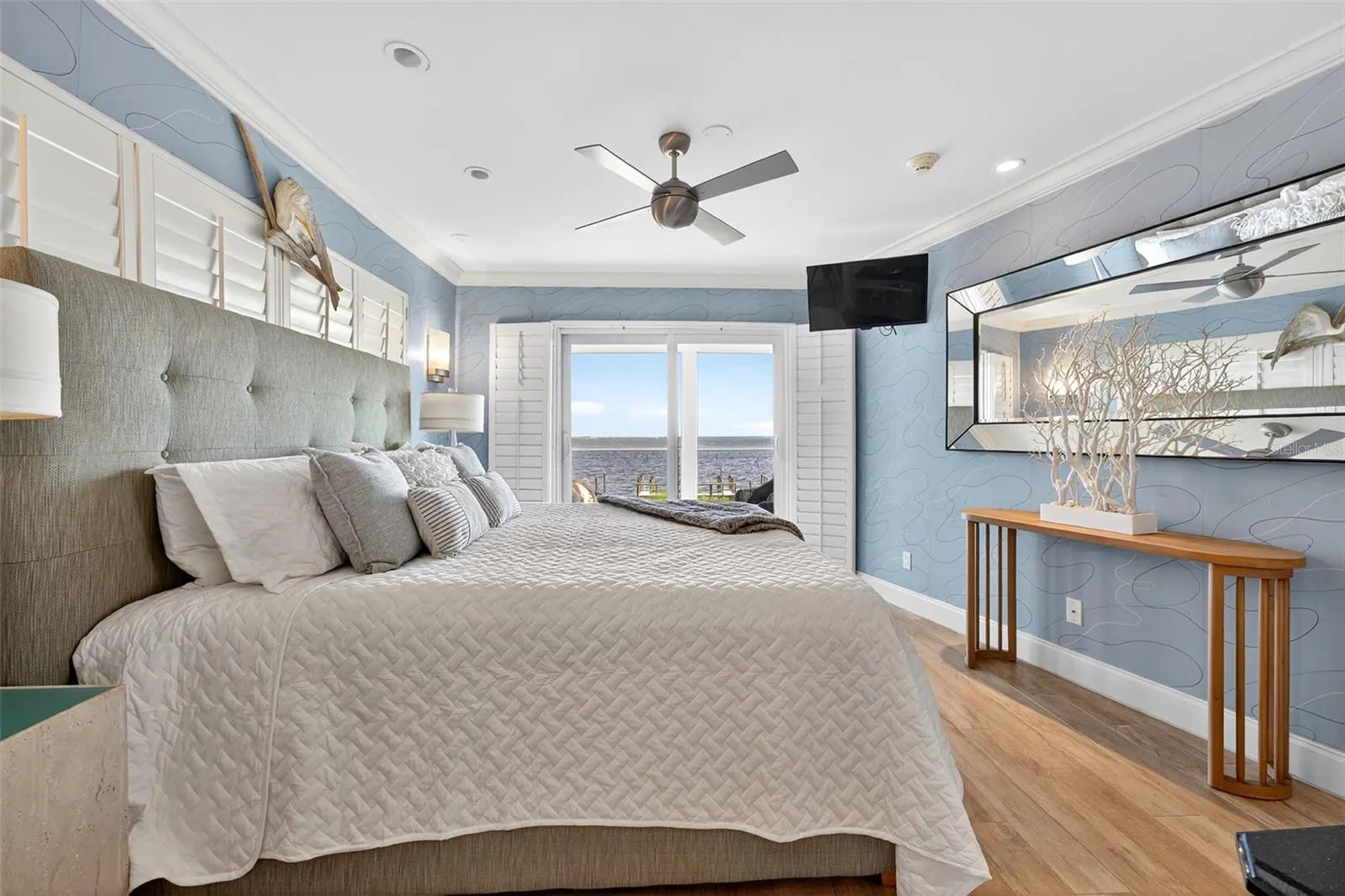 5320 GULF OF MEXICO DR #101, #101