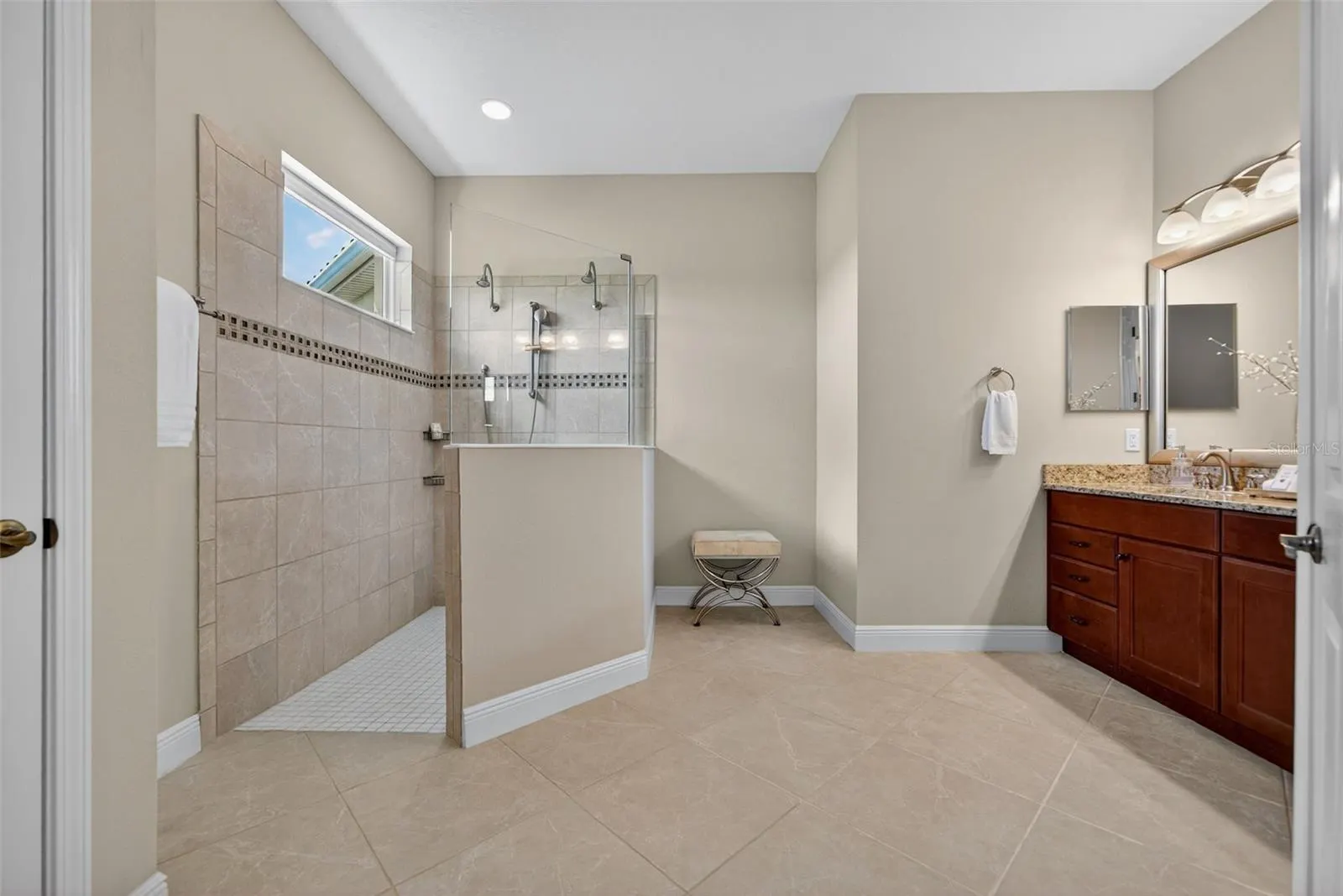 3487 RECURVE CIR