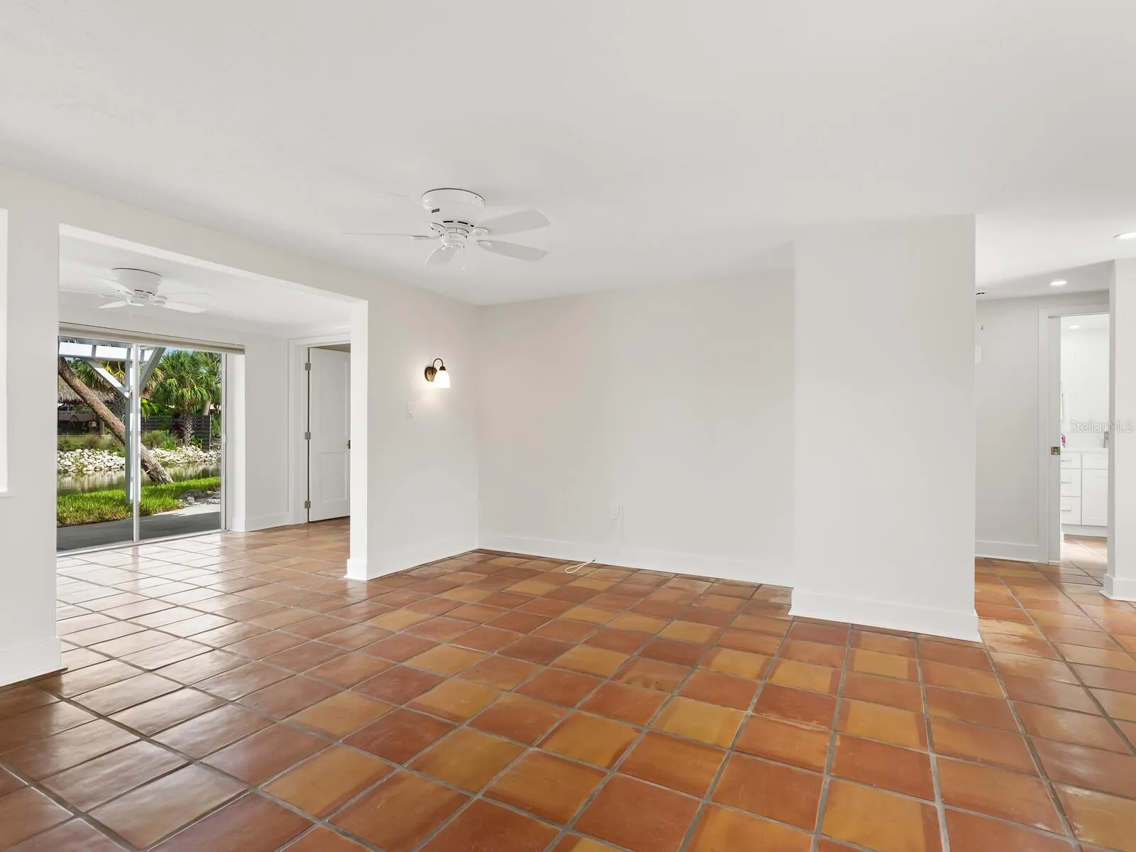 4830 ESTRADA DE COSTA