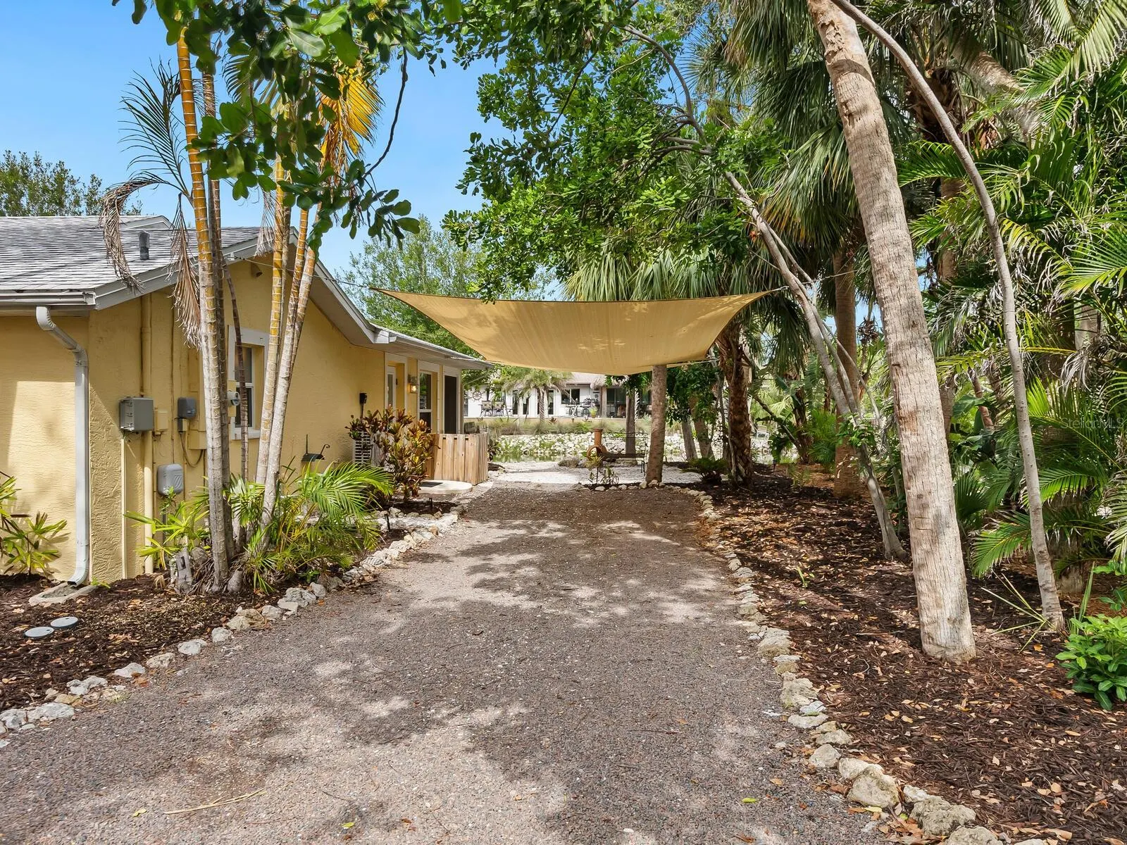 4830 ESTRADA DE COSTA
