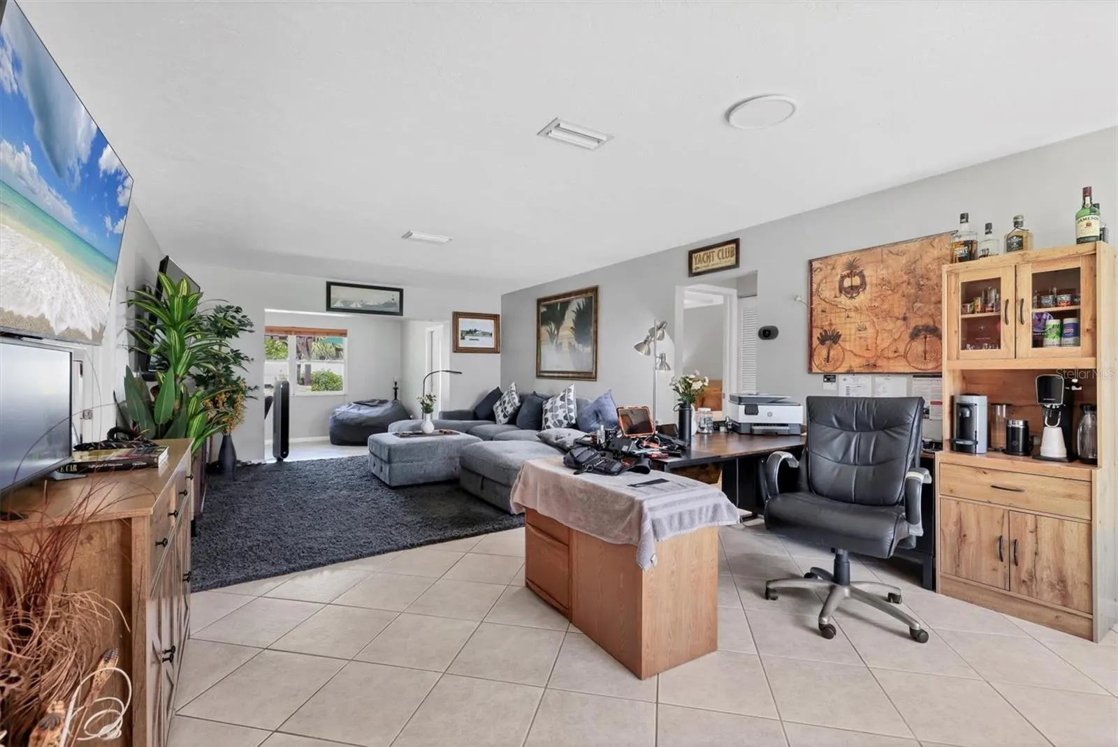 2935 WOODPINE CIR