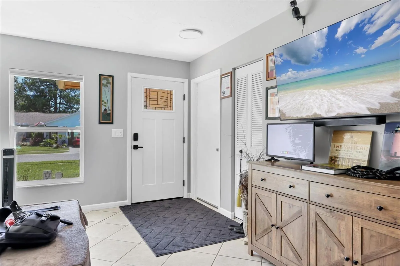 2935 WOODPINE CIR