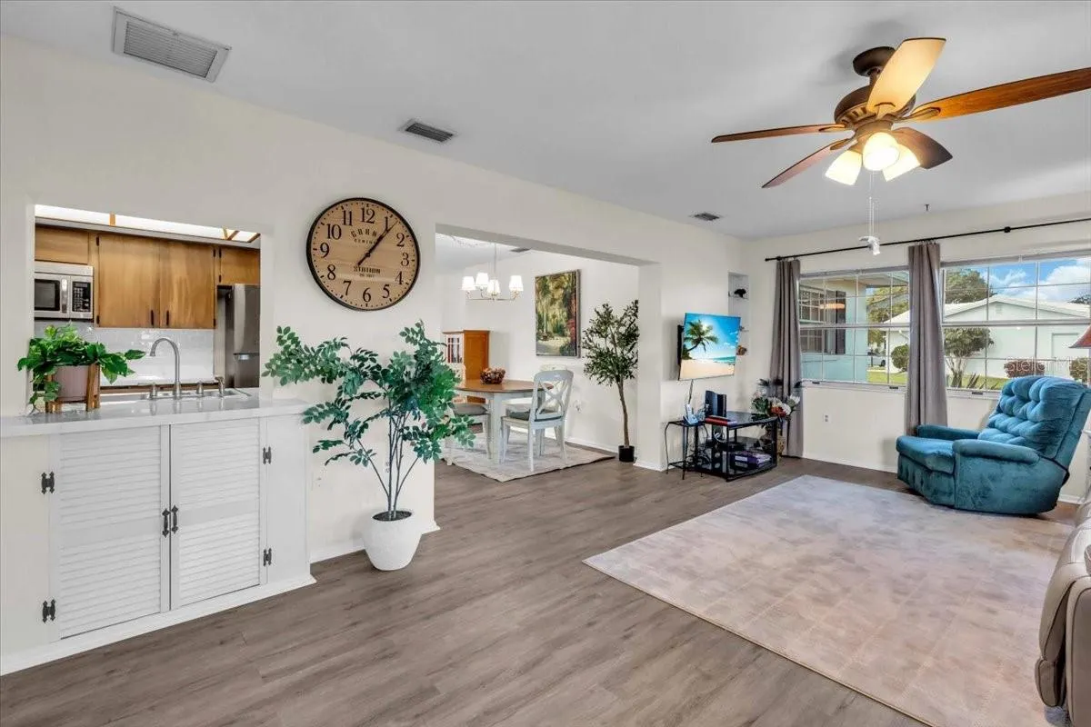 4003 JOYCE DR