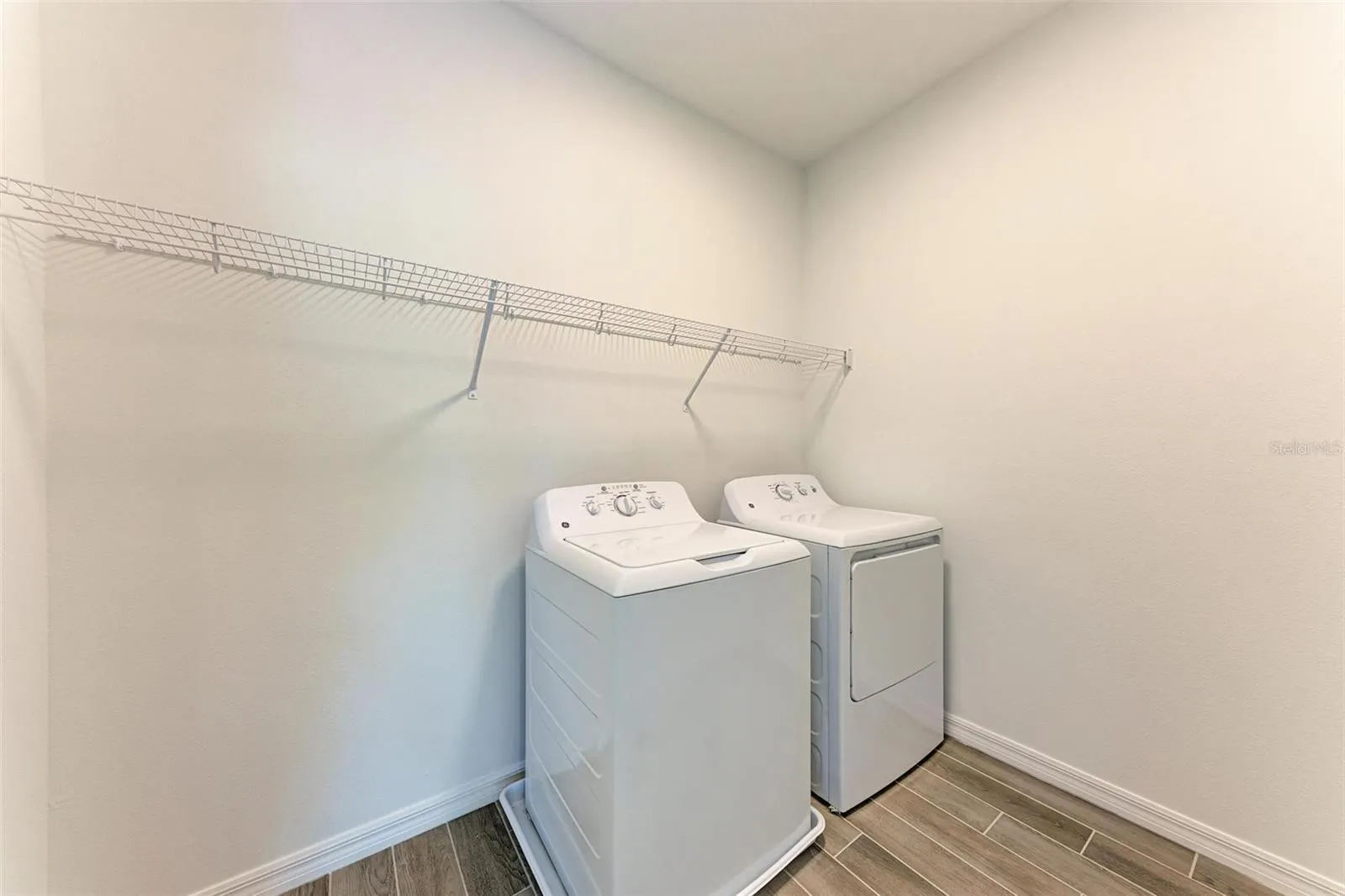 314 VIA ANINA DR