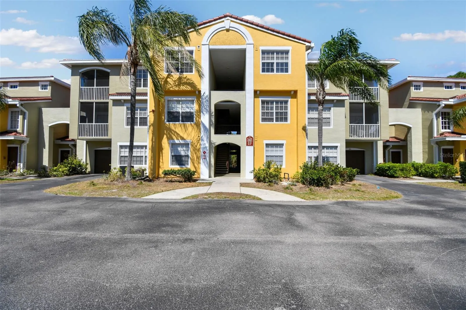 5401 BENTGRASS DR #1-302, #1-302