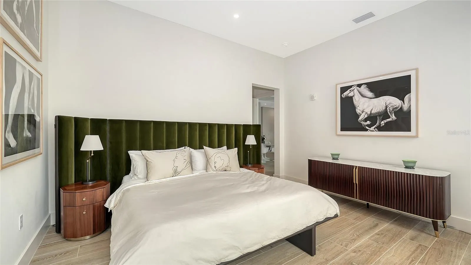 33 S PALM AVE #701, #701