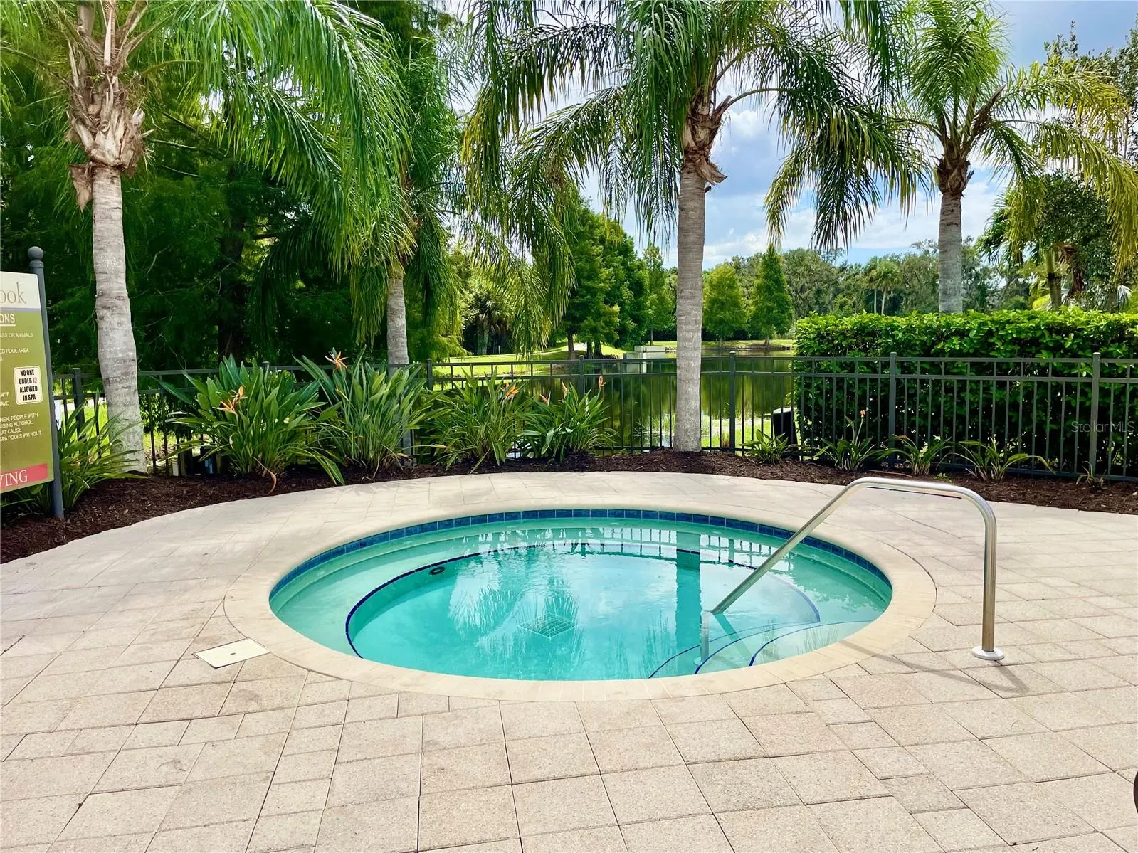 6417 PINE BREEZE RUN