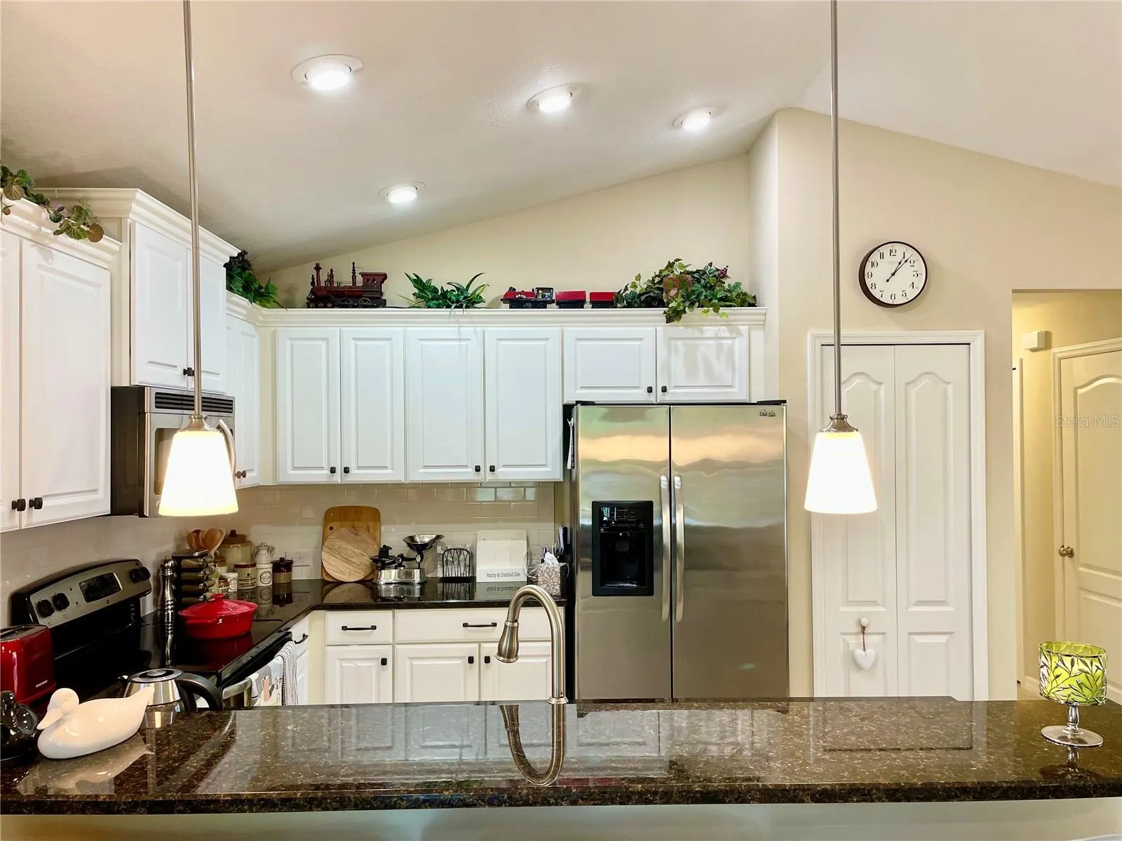 6417 PINE BREEZE RUN