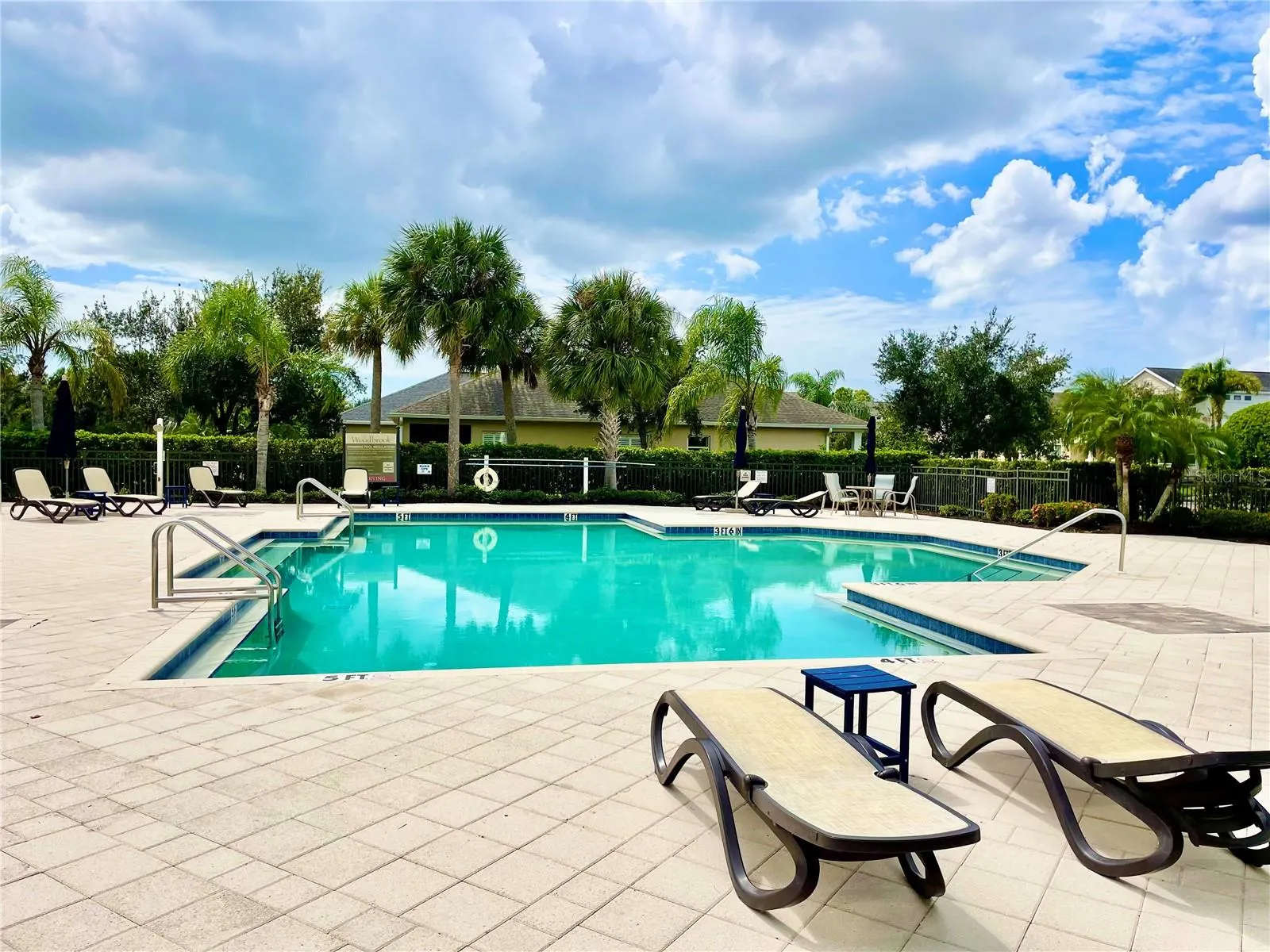 6417 PINE BREEZE RUN
