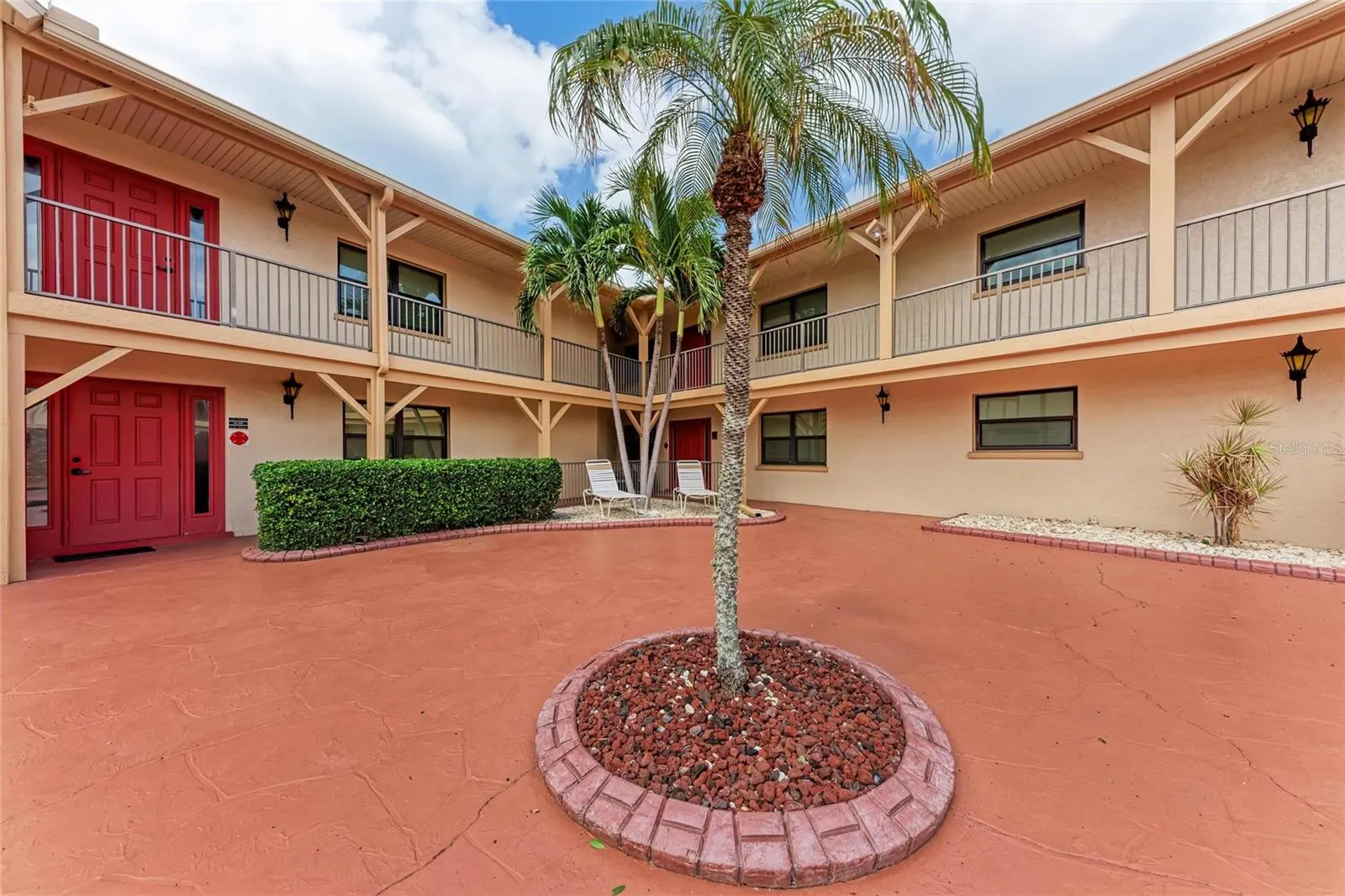 720 APALACHICOLA RD #104, #104