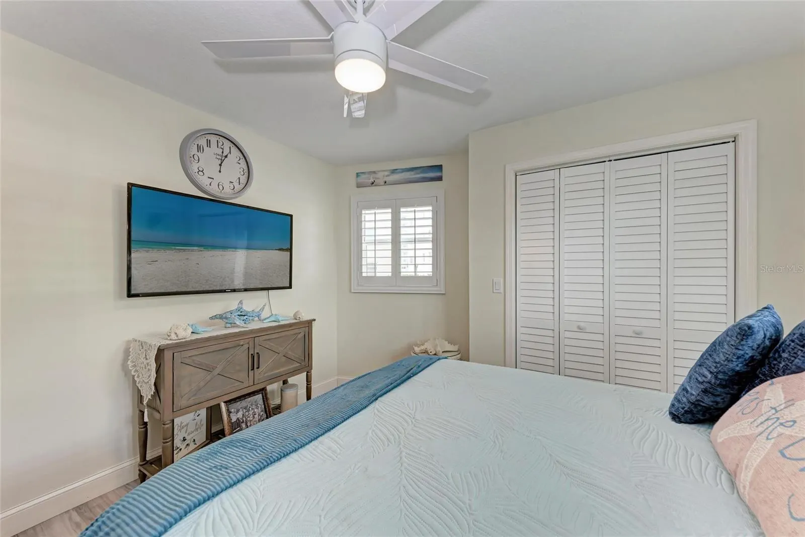 720 APALACHICOLA RD #104, #104