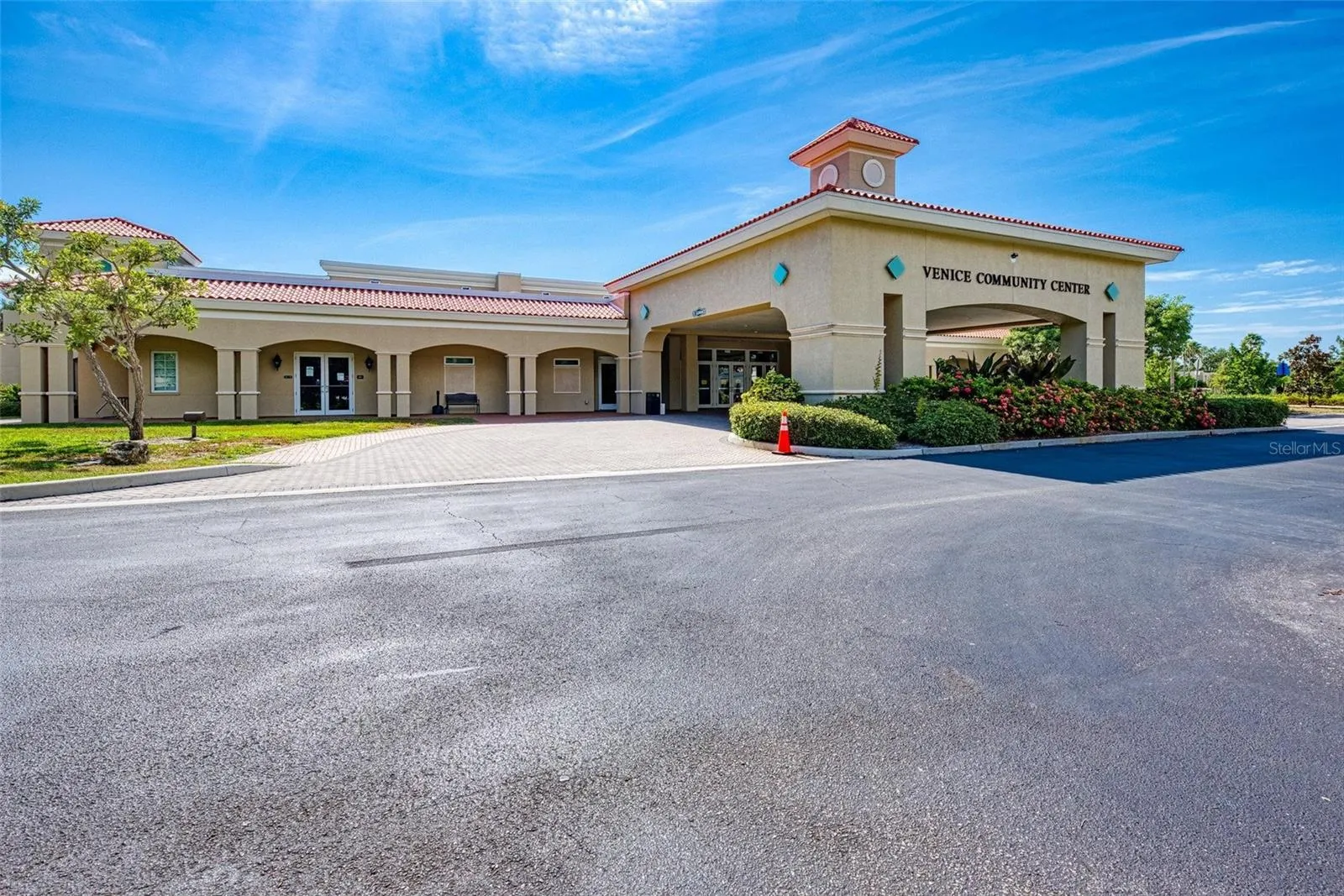 720 APALACHICOLA RD #104, #104