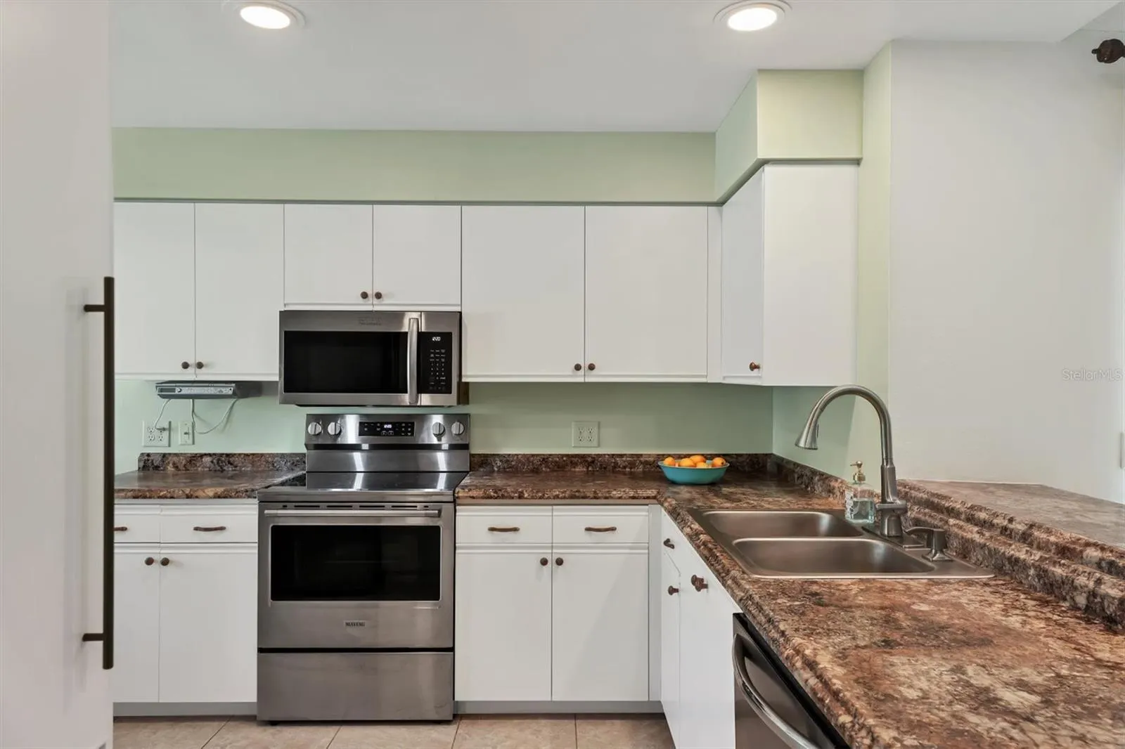 6465 CARRINGTON CIR #44, #44