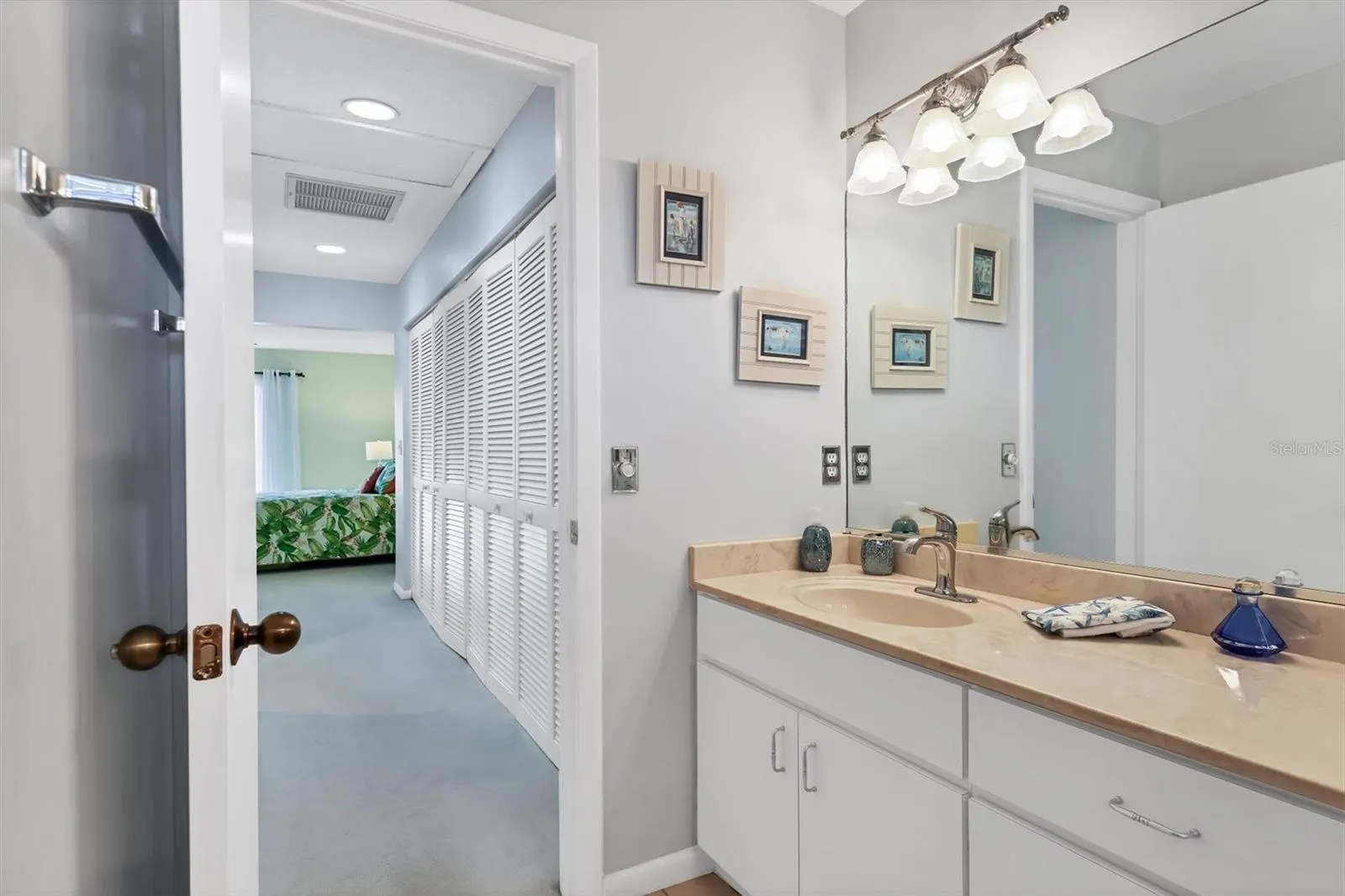 6465 CARRINGTON CIR #44, #44