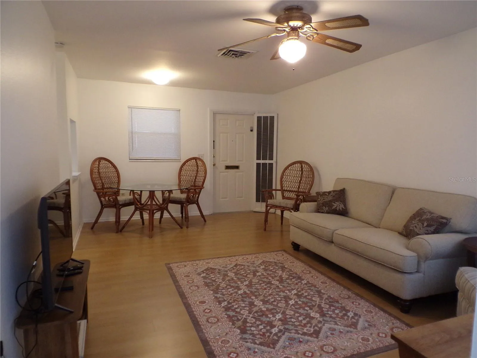 5987 CORAL WAY