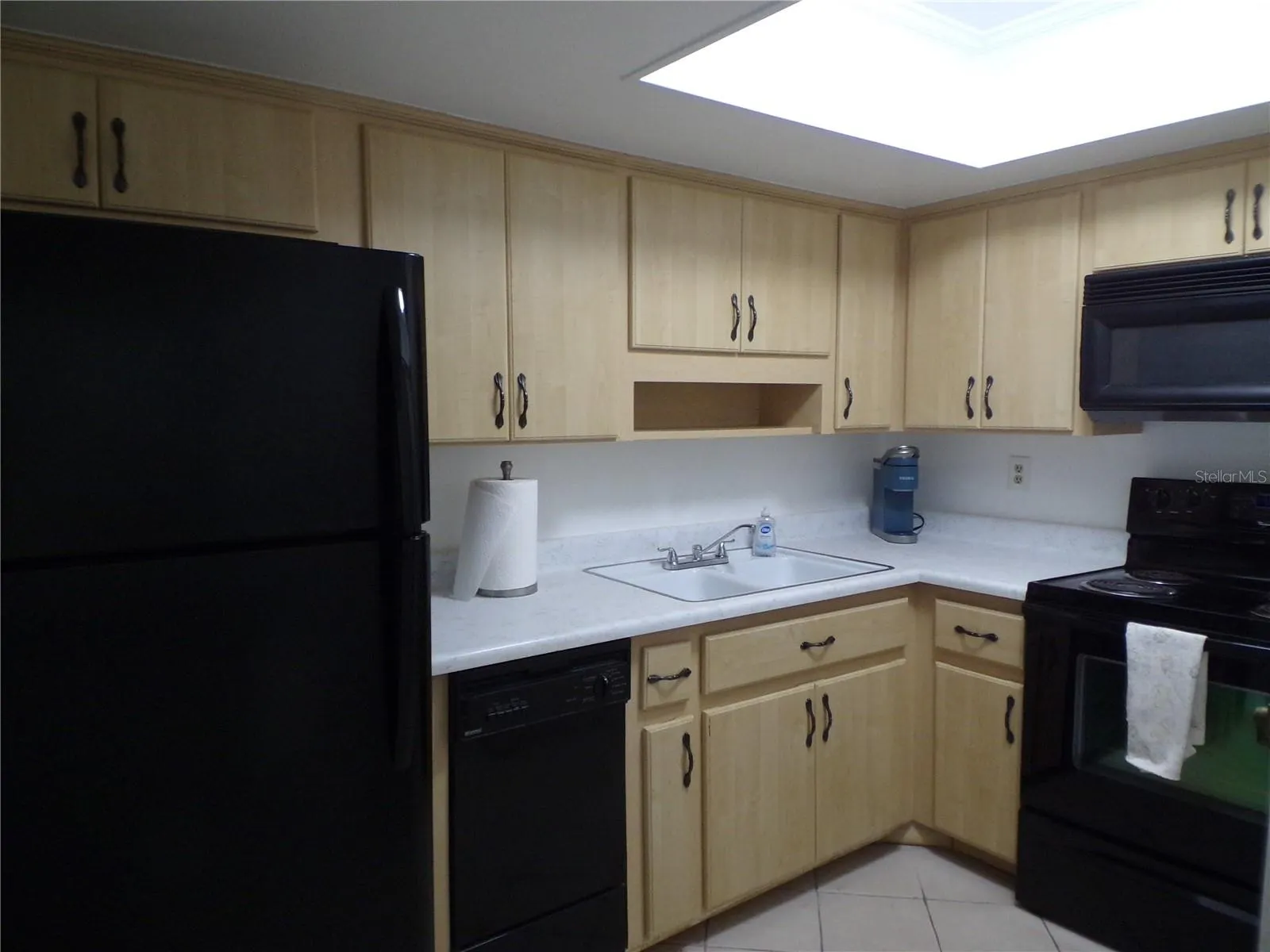 5987 CORAL WAY