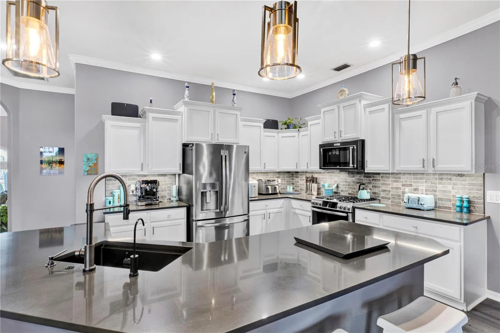 12576 NATUREVIEW CIR