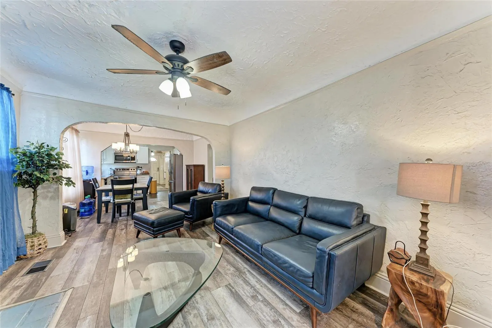 3812 11TH AVE W