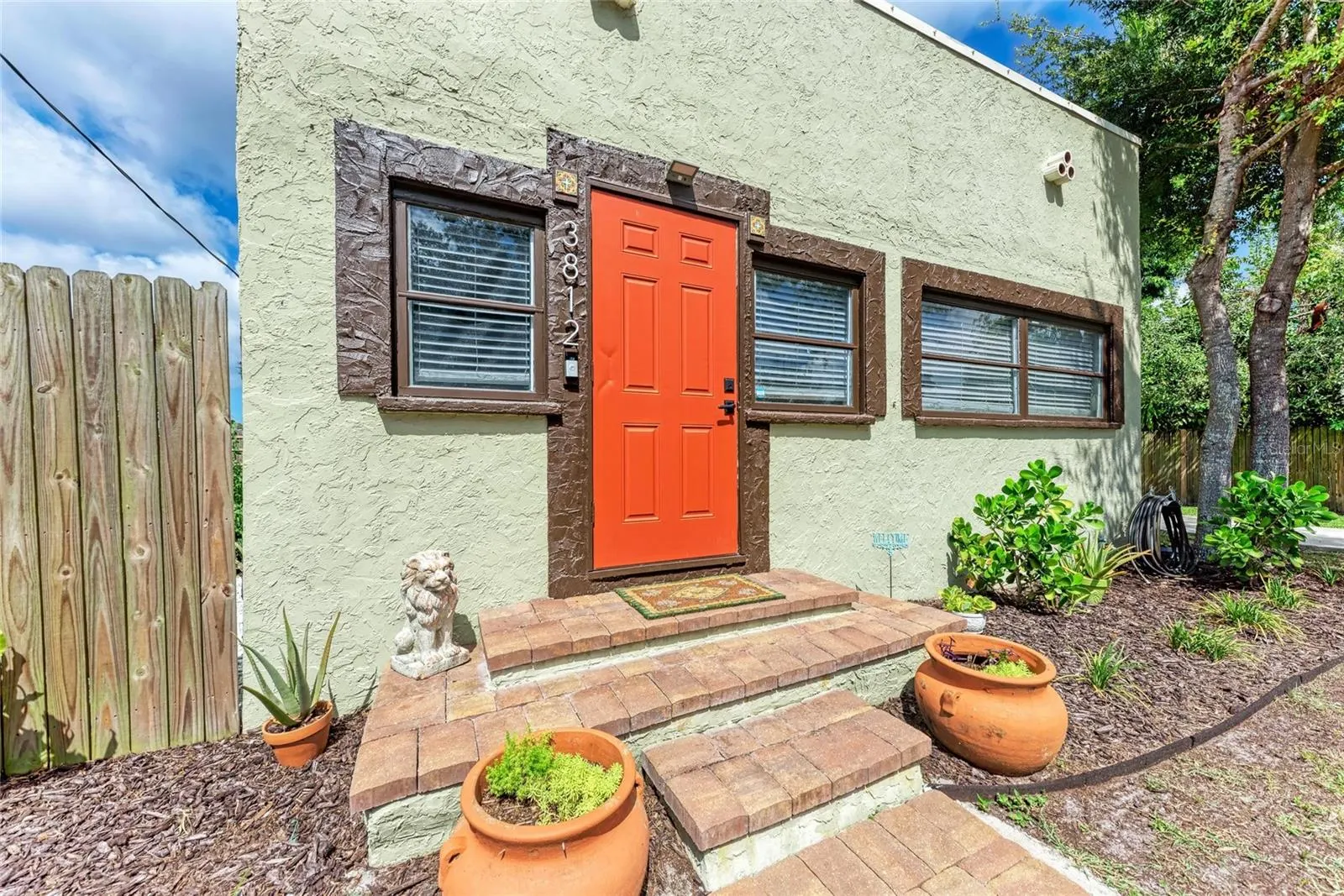 3812 11TH AVE W