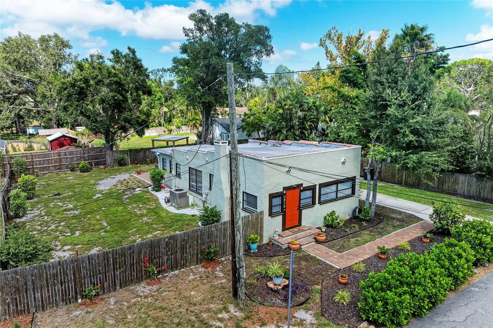 3812 11TH AVE W