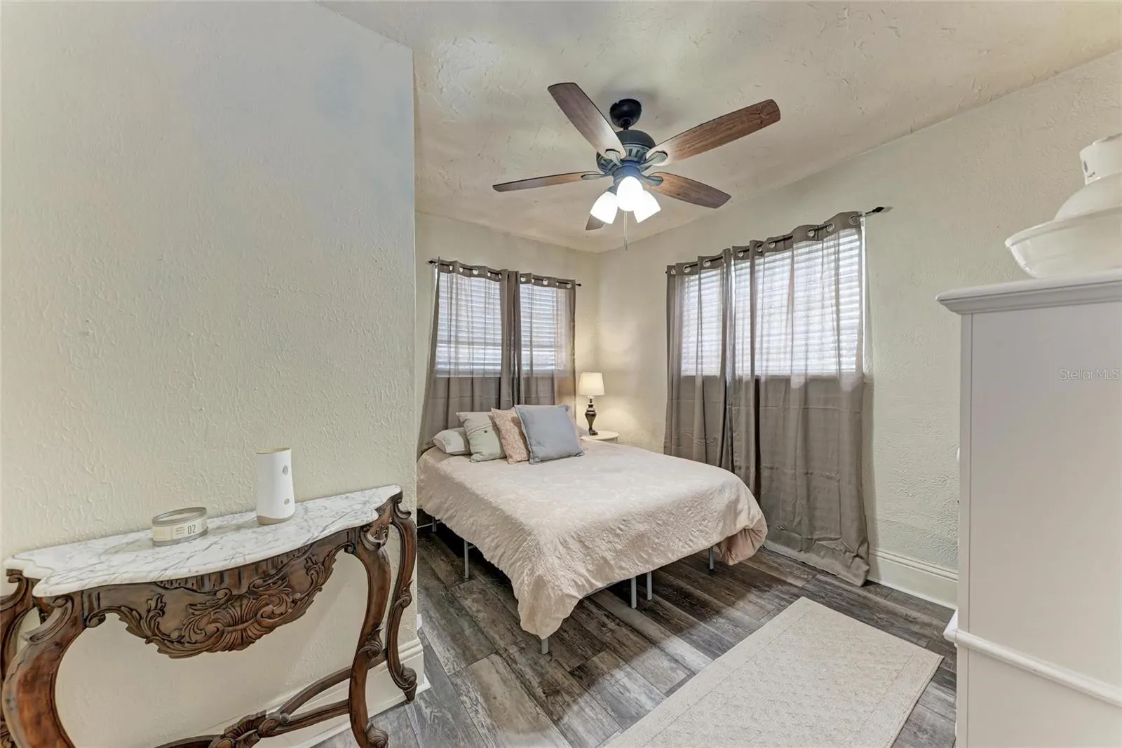 3812 11TH AVE W