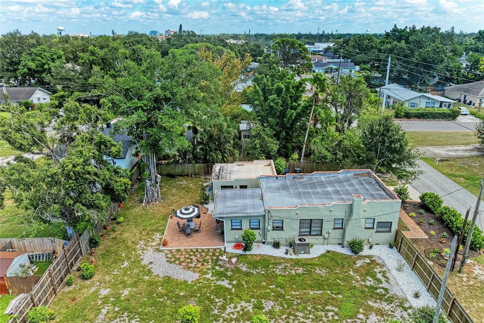 3812 11TH AVE W