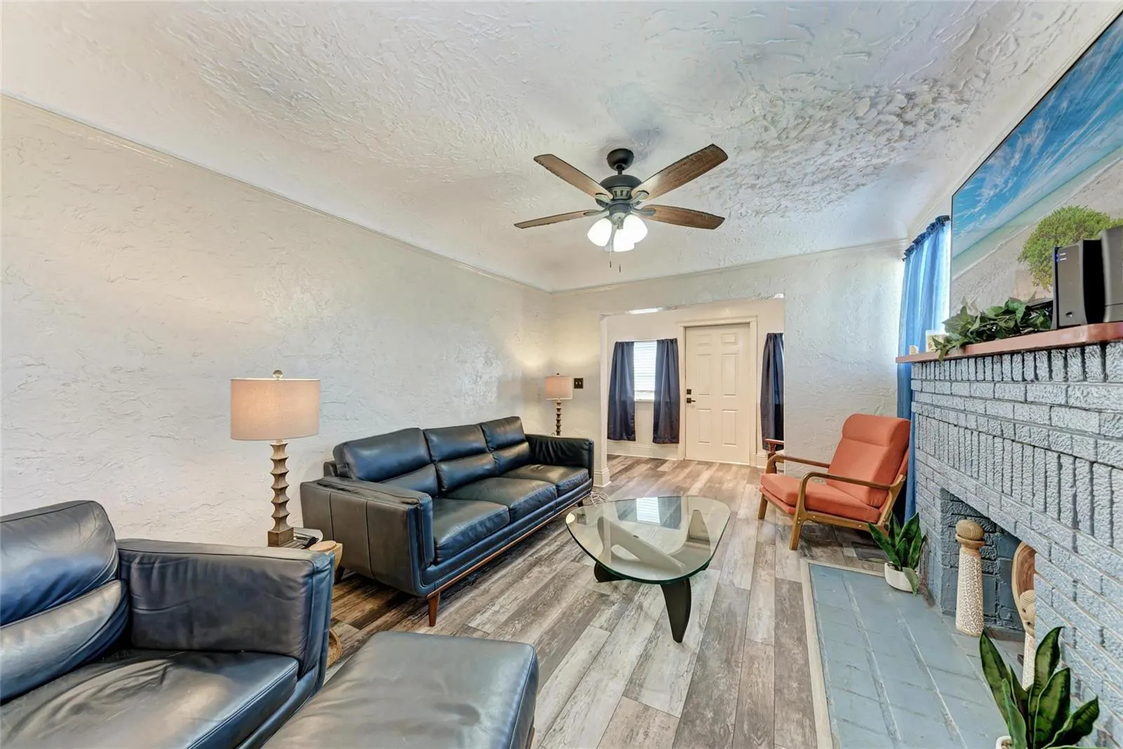 3812 11TH AVE W