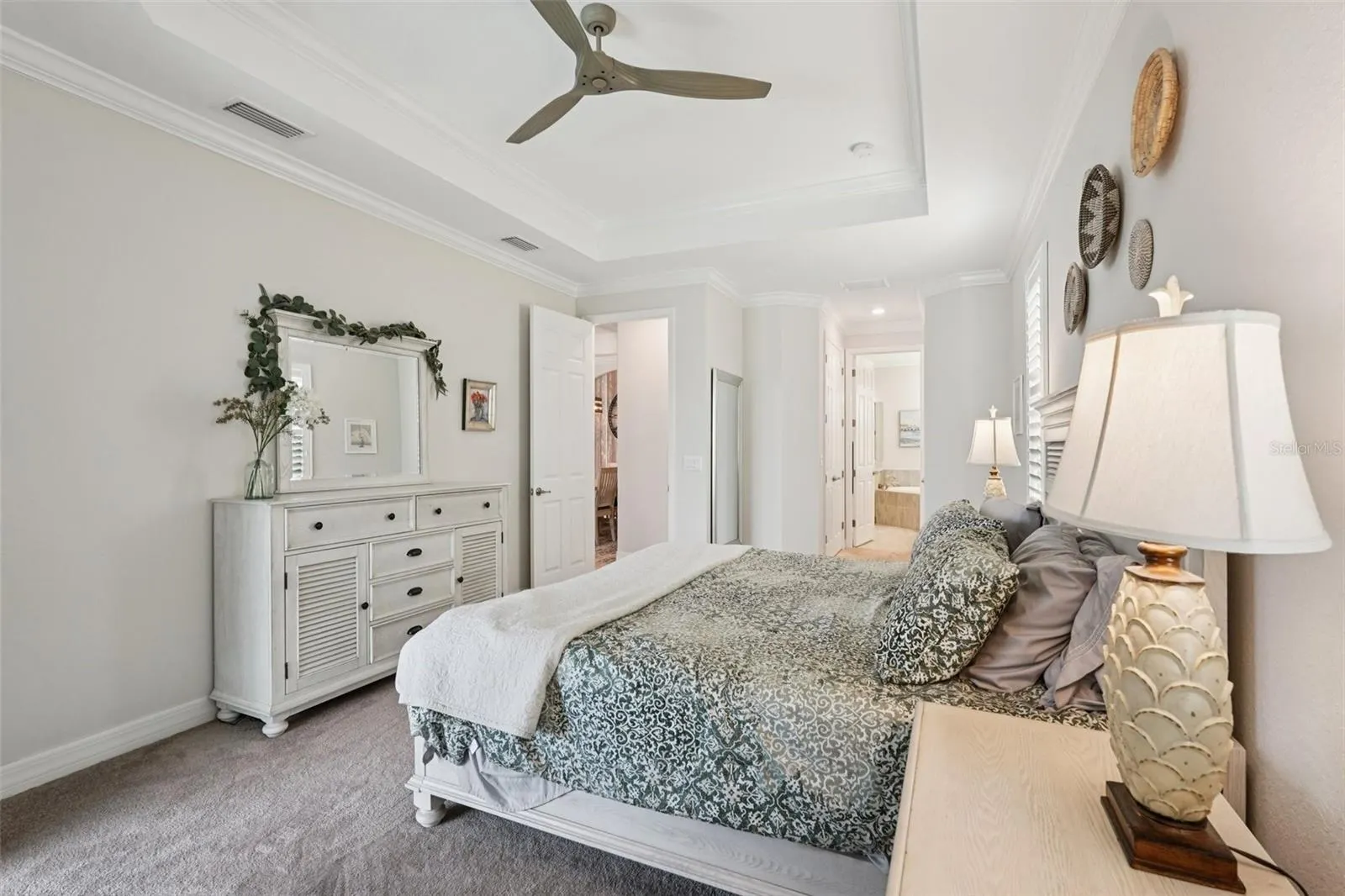 23463 WAVERLY CIR