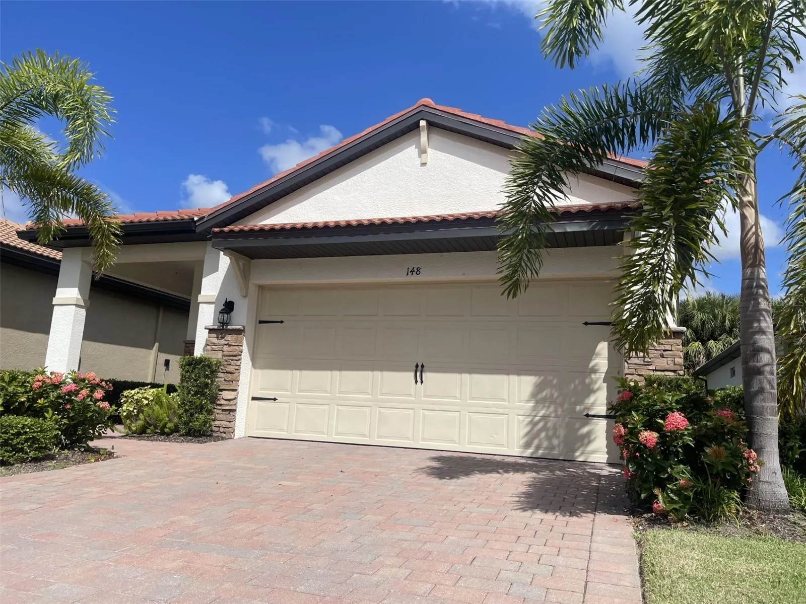 148 SOLIERA ST