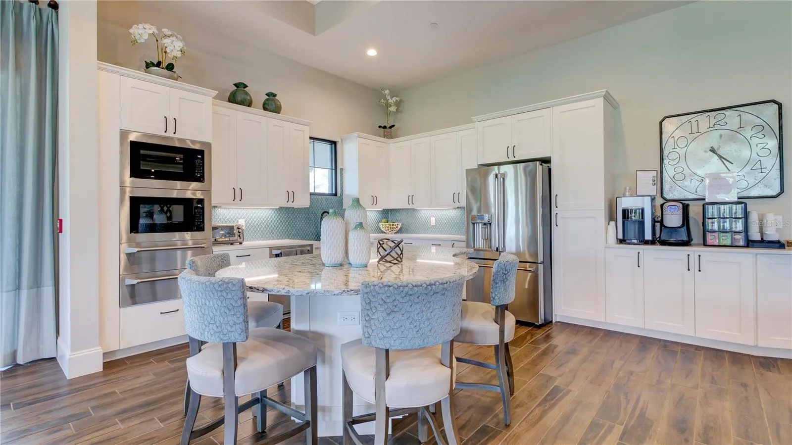 5132 CASERTA CT