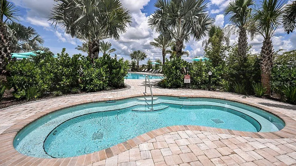 5132 CASERTA CT