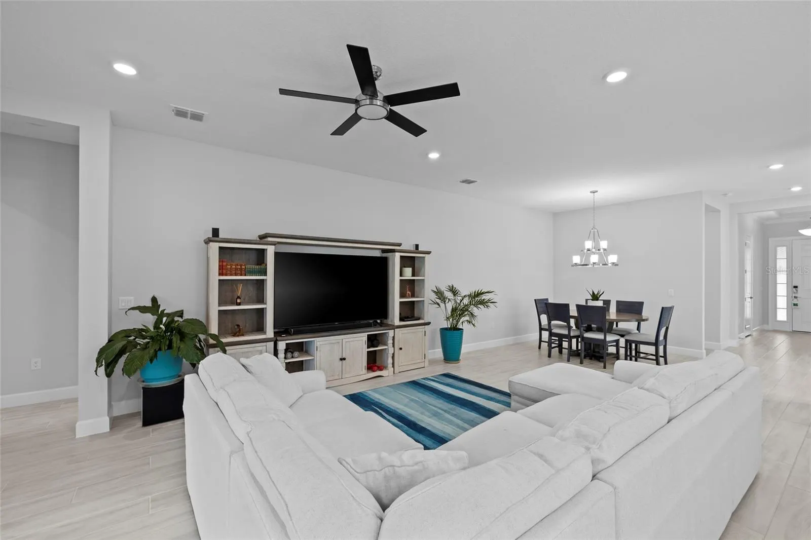 5132 CASERTA CT