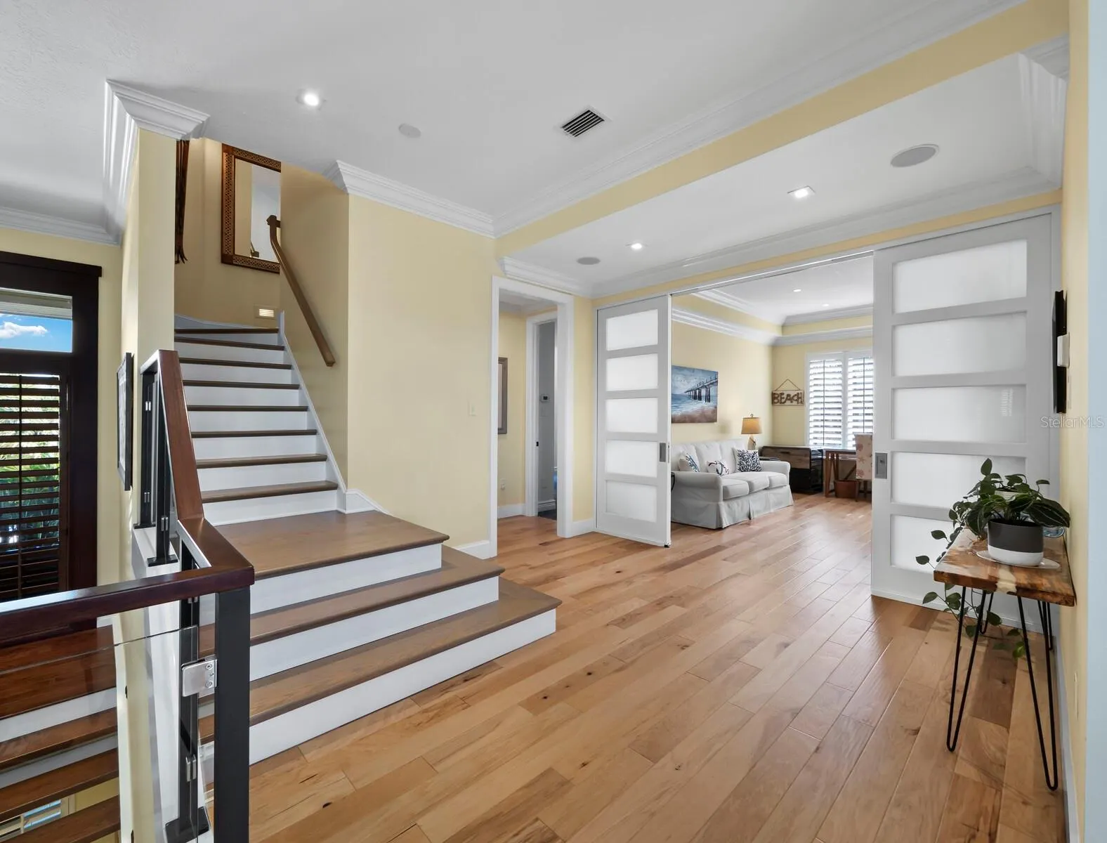 26 SANDY HOOK RD N