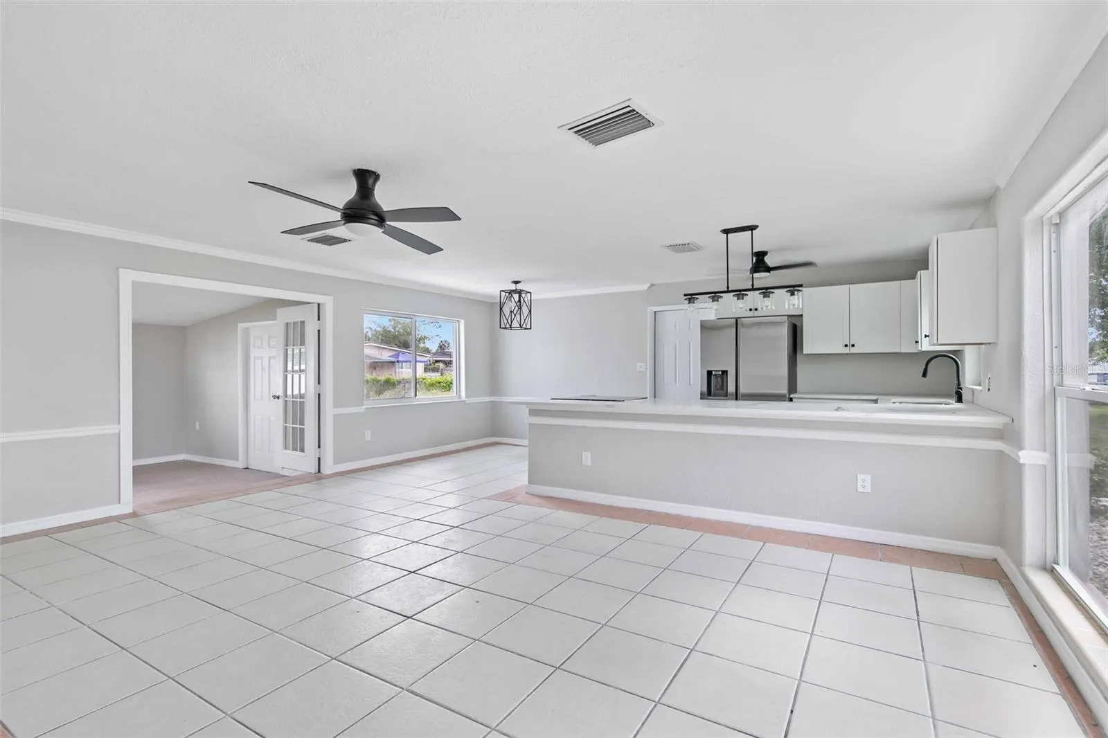 2554 AMBROSE LN