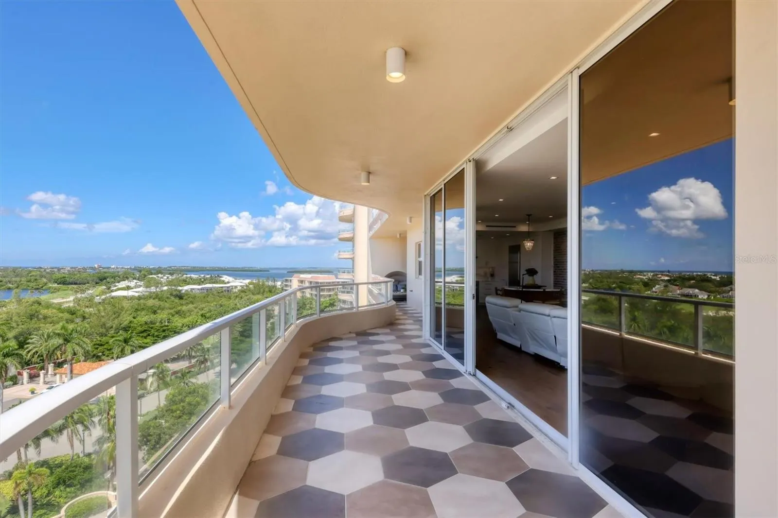 3060 GRAND BAY BLVD #175, #175