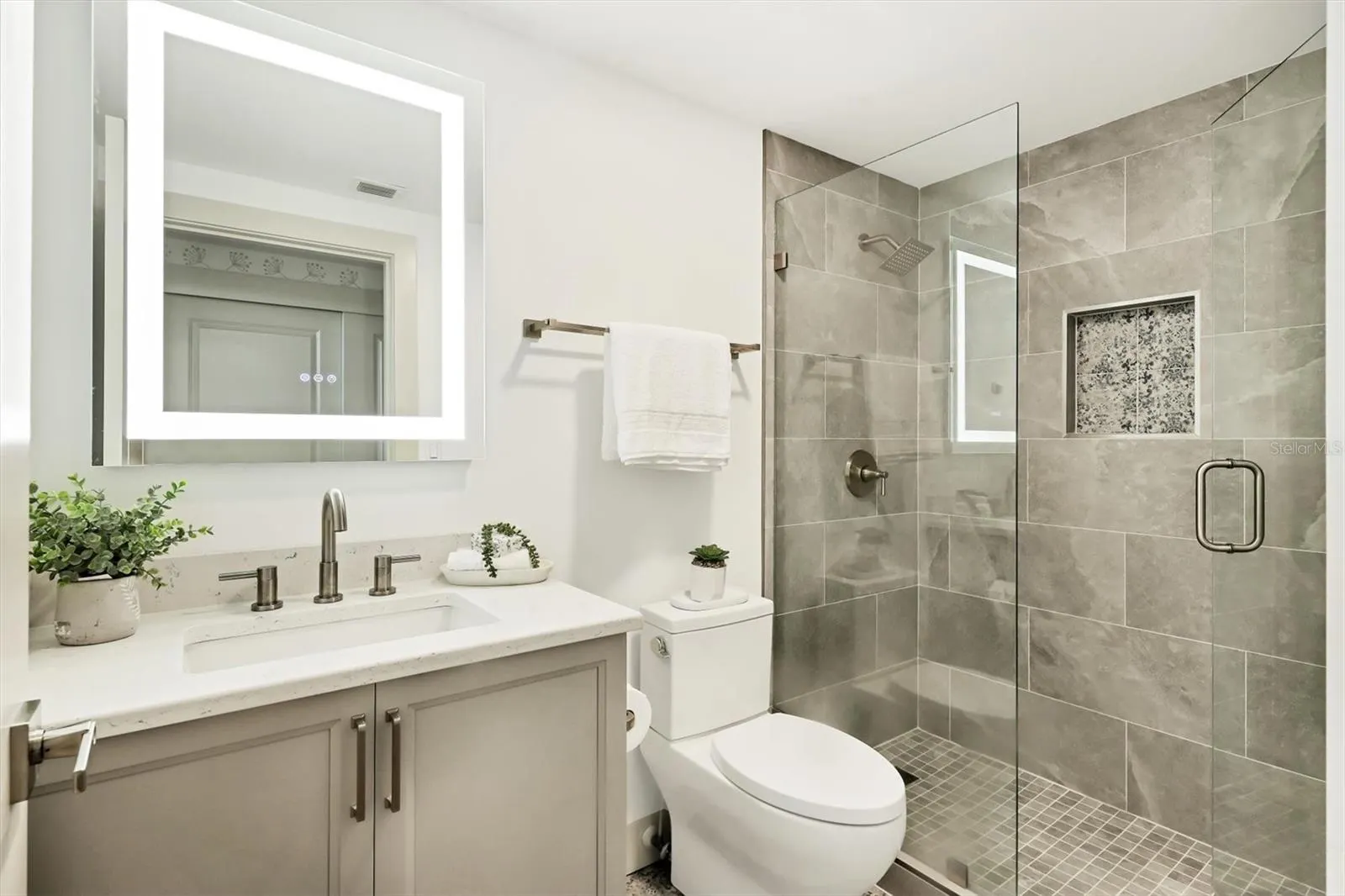 3060 GRAND BAY BLVD #175, #175