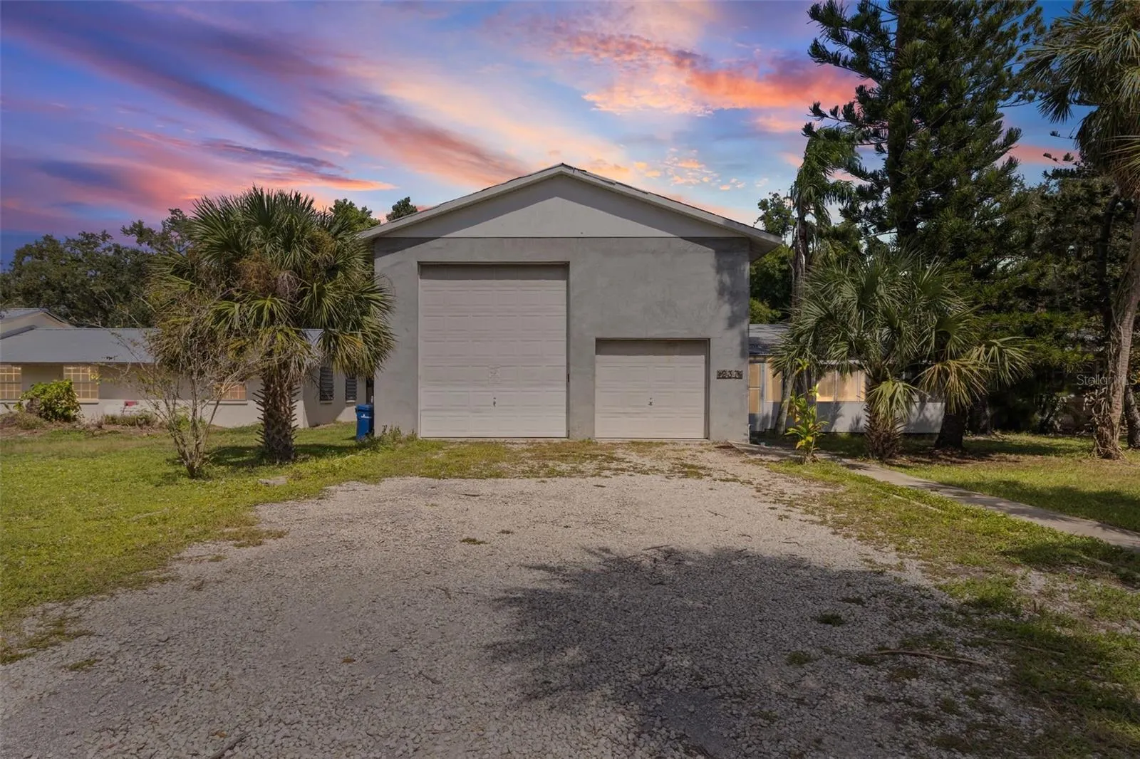 237 BROWNS RD