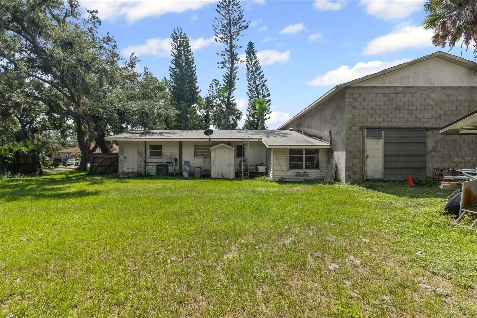 237 BROWNS RD