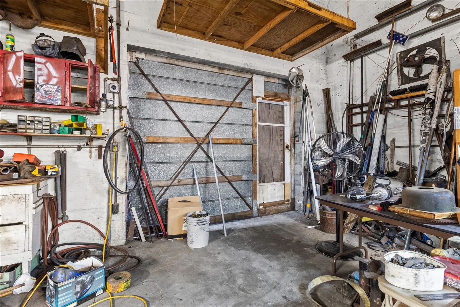 237 BROWNS RD