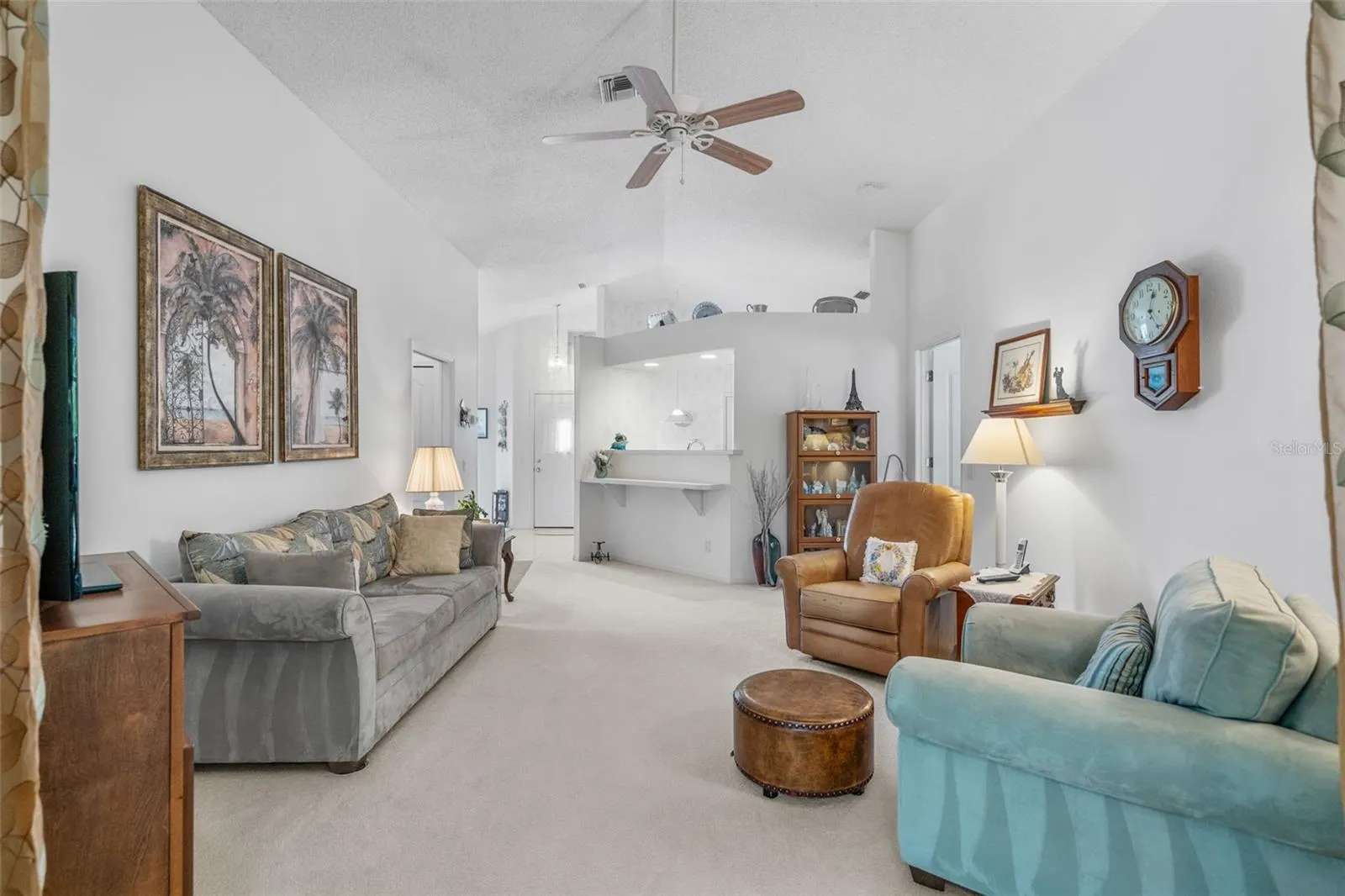 4532 FERN DR