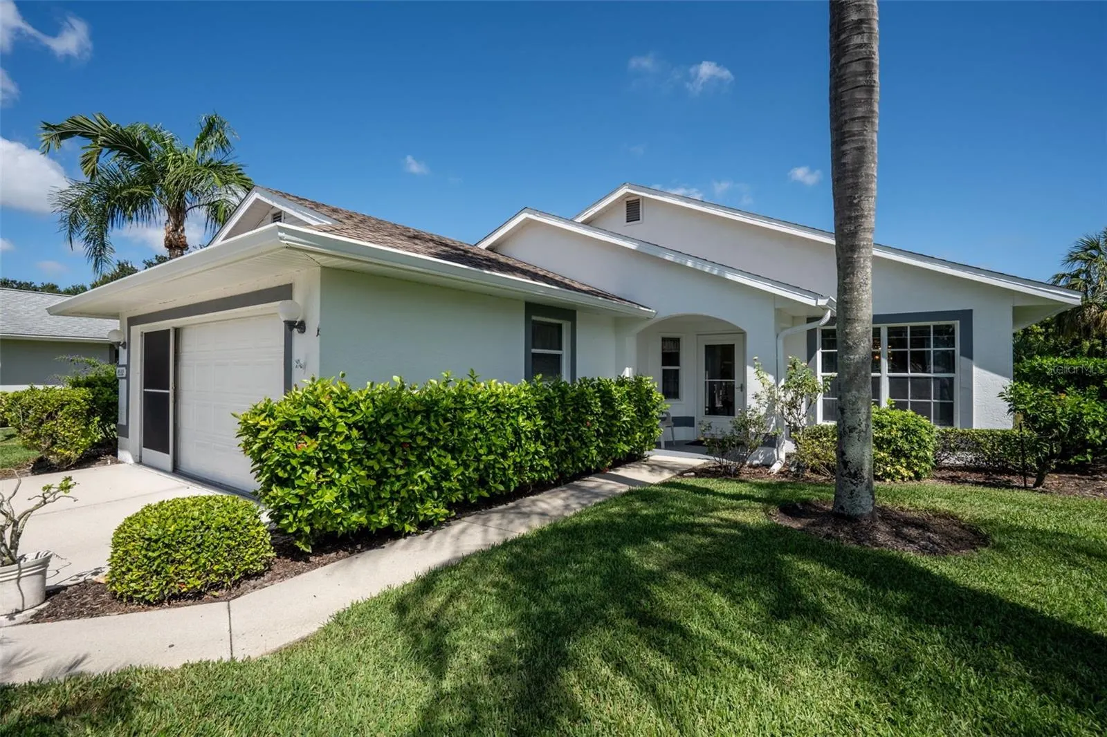 4532 FERN DR